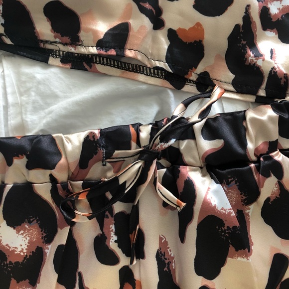 Leopard Print Pajama Set - Picture 4 of 5